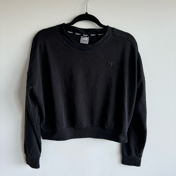 PUMA Black Crewneck Sweatshirt Size Medium - Picture 1 of 4